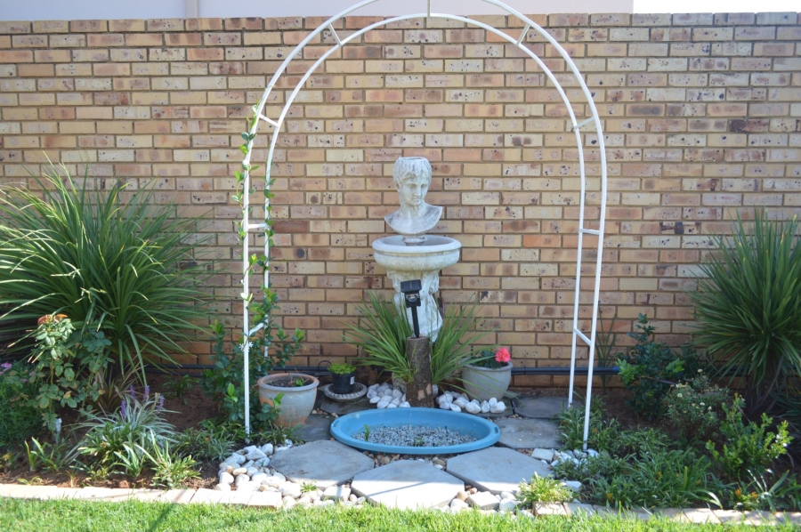 3 Bedroom Property for Sale in Wilkoppies North West